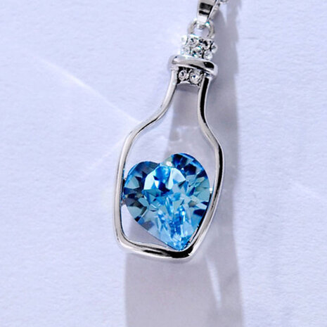 ketting fles blauw foto 2